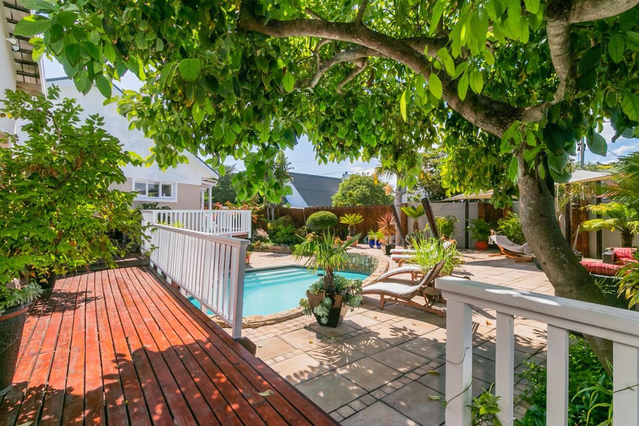 African Breeze Guesthouse Knysna Exterior photo